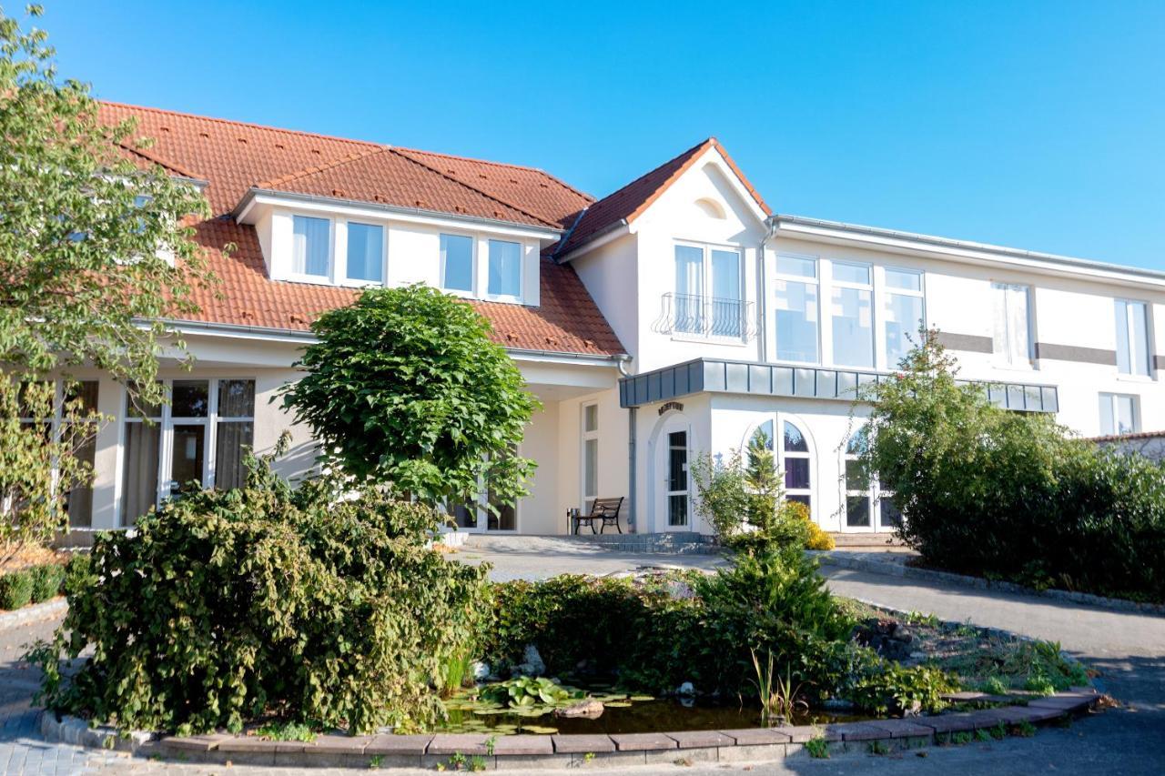 Restaurant Und Hotel Knostmann Hunteburg Екстер'єр фото